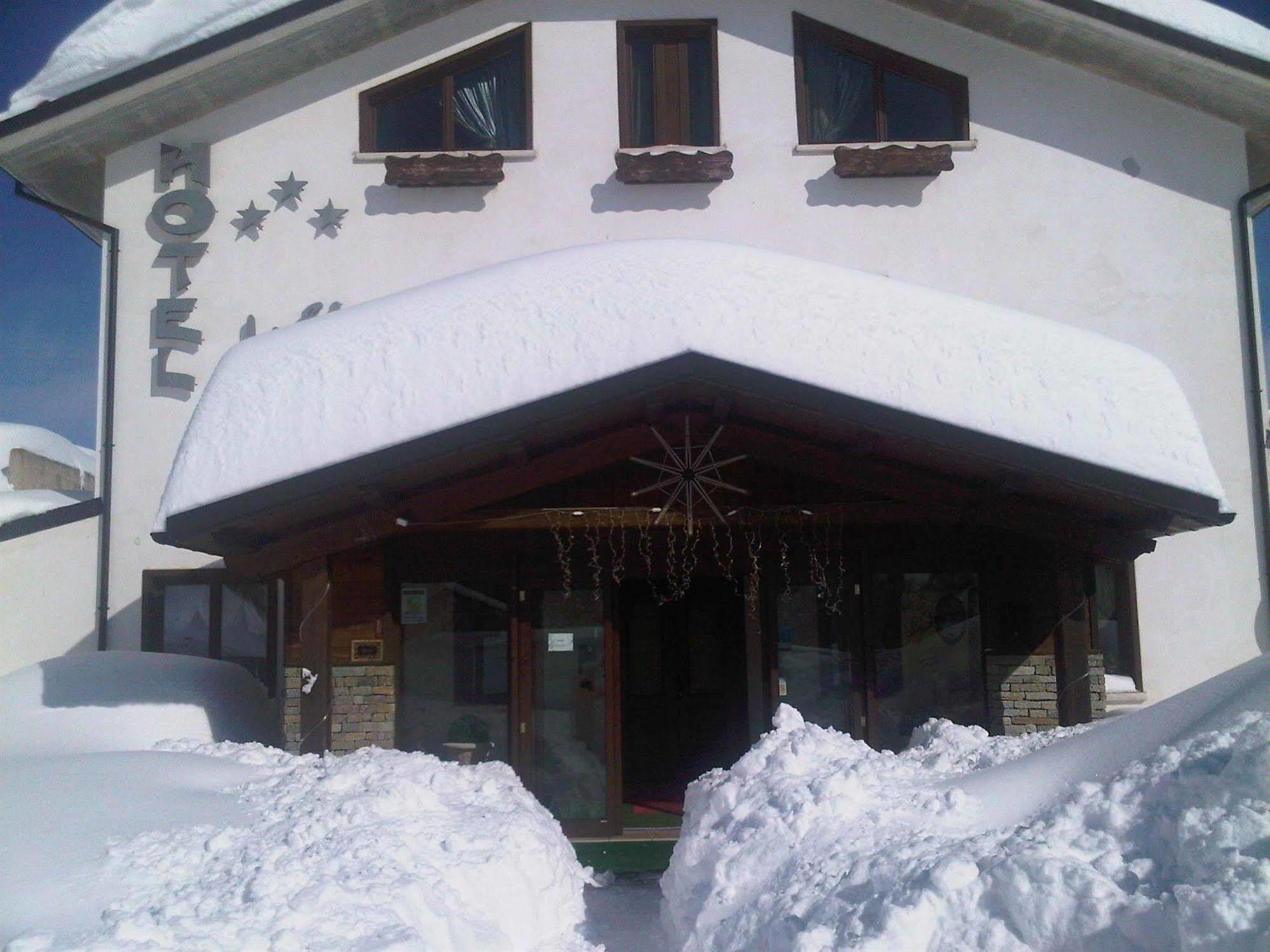 Hotel Lusi Roccaraso Esterno foto